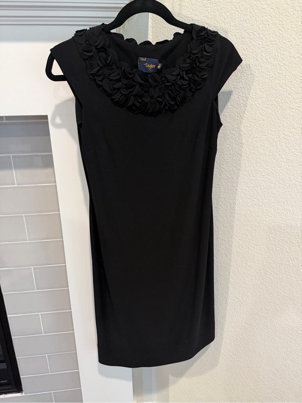Just...Taylor Black Sleeveless Sheath Dress with Floral Appliqué Neckline